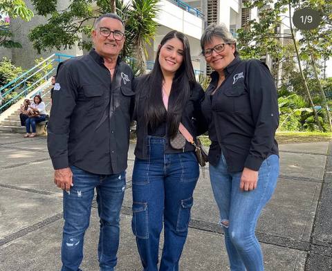 Foto de Paola Boyd , Alexis Boyd y Maria T Febres Boyd , Febres