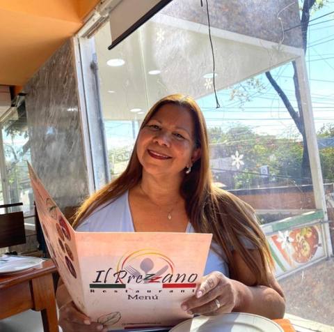 Foto de Ivelisse Sin Apellido
