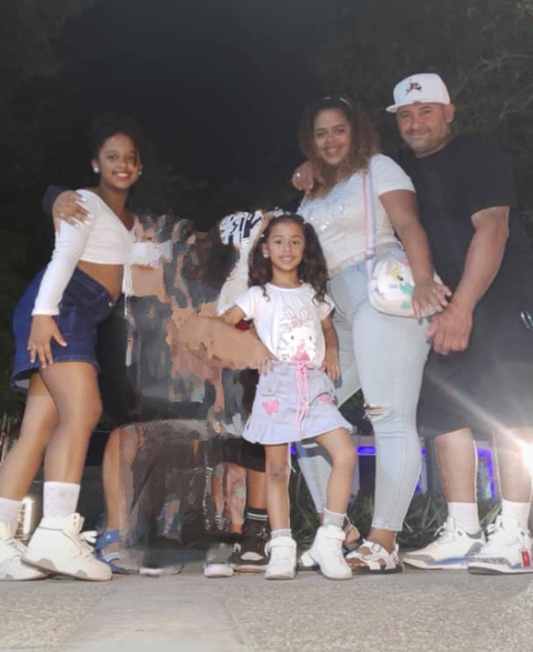 Foto de Andreina Martínez, Greymar Martínez, Alismar Pereira y José Luis Pereira Martínez y Pereira