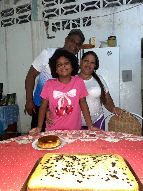 Foto de Jeniffer Longa, Juan Longa, Anabella Longa Longa