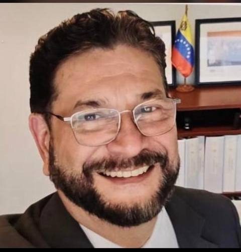 Foto de Cesar Fernando Martínez