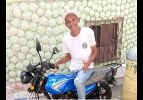 Foto de Yelfre Alexander Virriel Cordero
