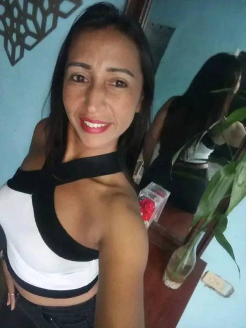 Foto de YOLY VARGAS