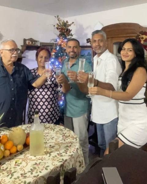 Foto de Todos Sin Apellido