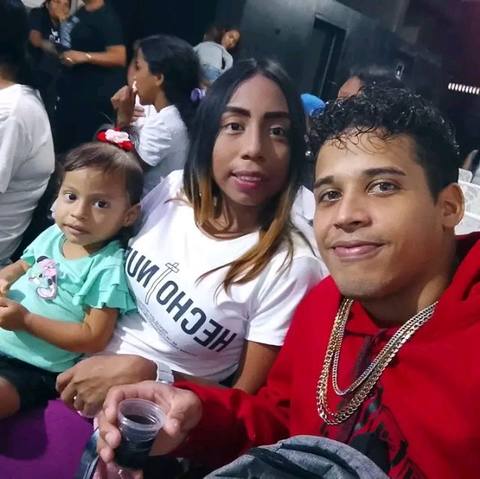 Foto de Genesis Sin Apellido