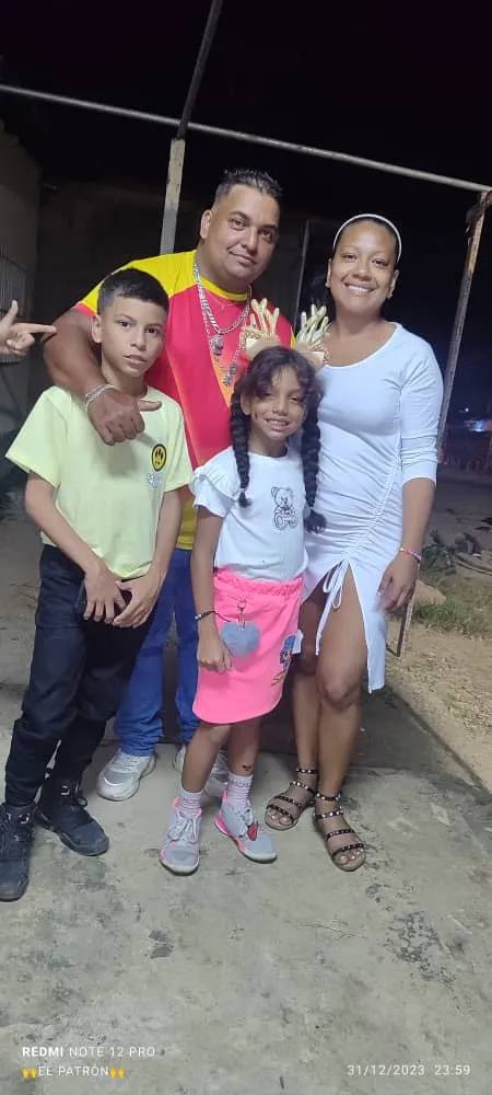 Foto de Familia Rojas ROJAS