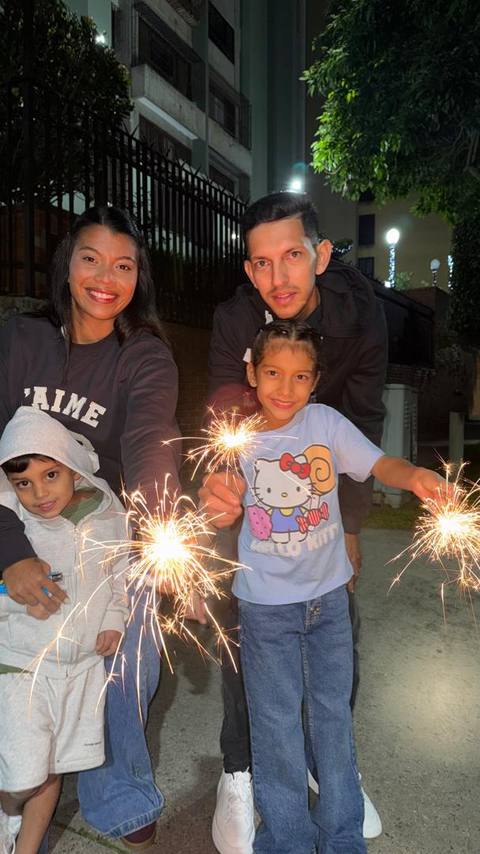 Foto de Genesis, Charly, Briana y Lucas Rivera Farías