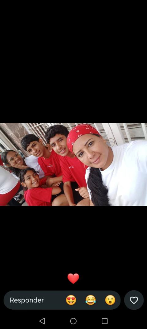 Foto de Airam mota ámbar Salazar Aranza aguilar Héctor Aguilar