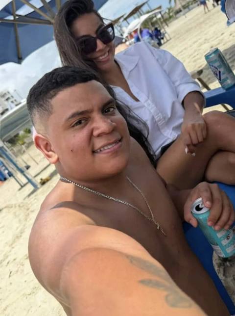 Foto de Rayverson Marqués, Roselis Ríos Ortiz Marqués, Ríos