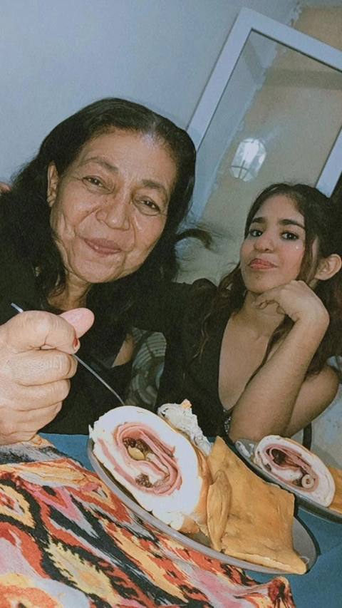 Foto de Romelia y Angie Ojeda