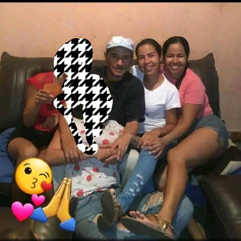 Foto de Luis, Rosaura y Yauris Velasquez Rojas